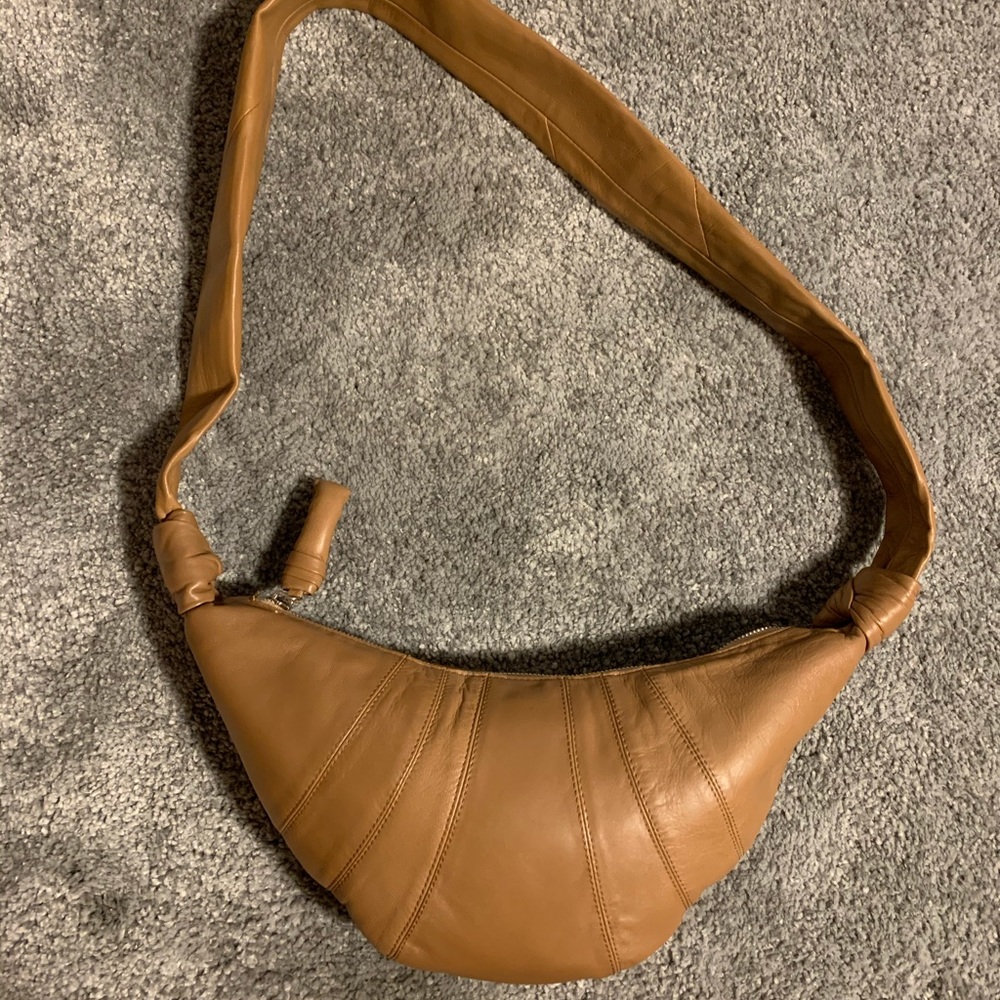 Lemaire Croissant Bag Small (Authentic)
